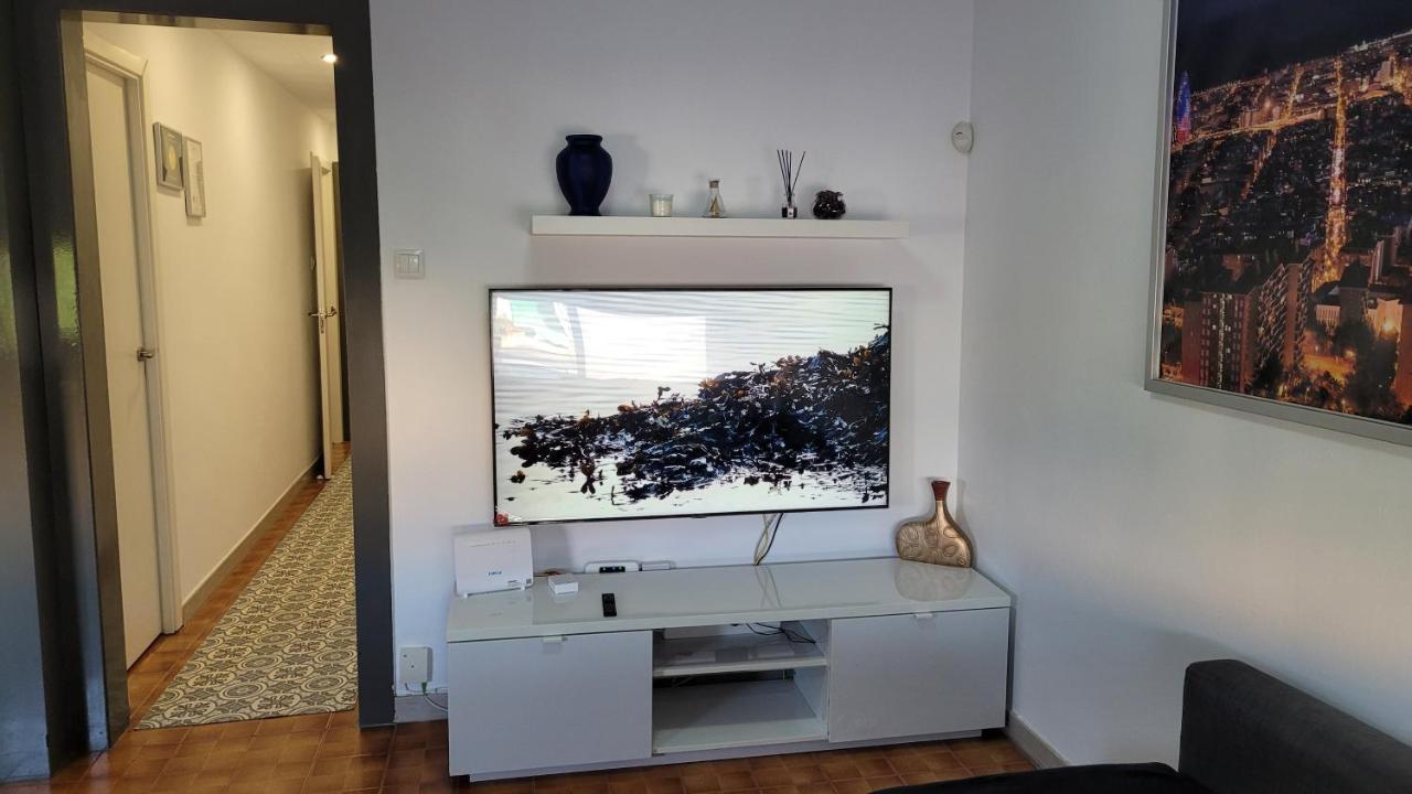 Apartaments B O D Collblanc L'Hospitalet de Llobregat Bagian luar foto