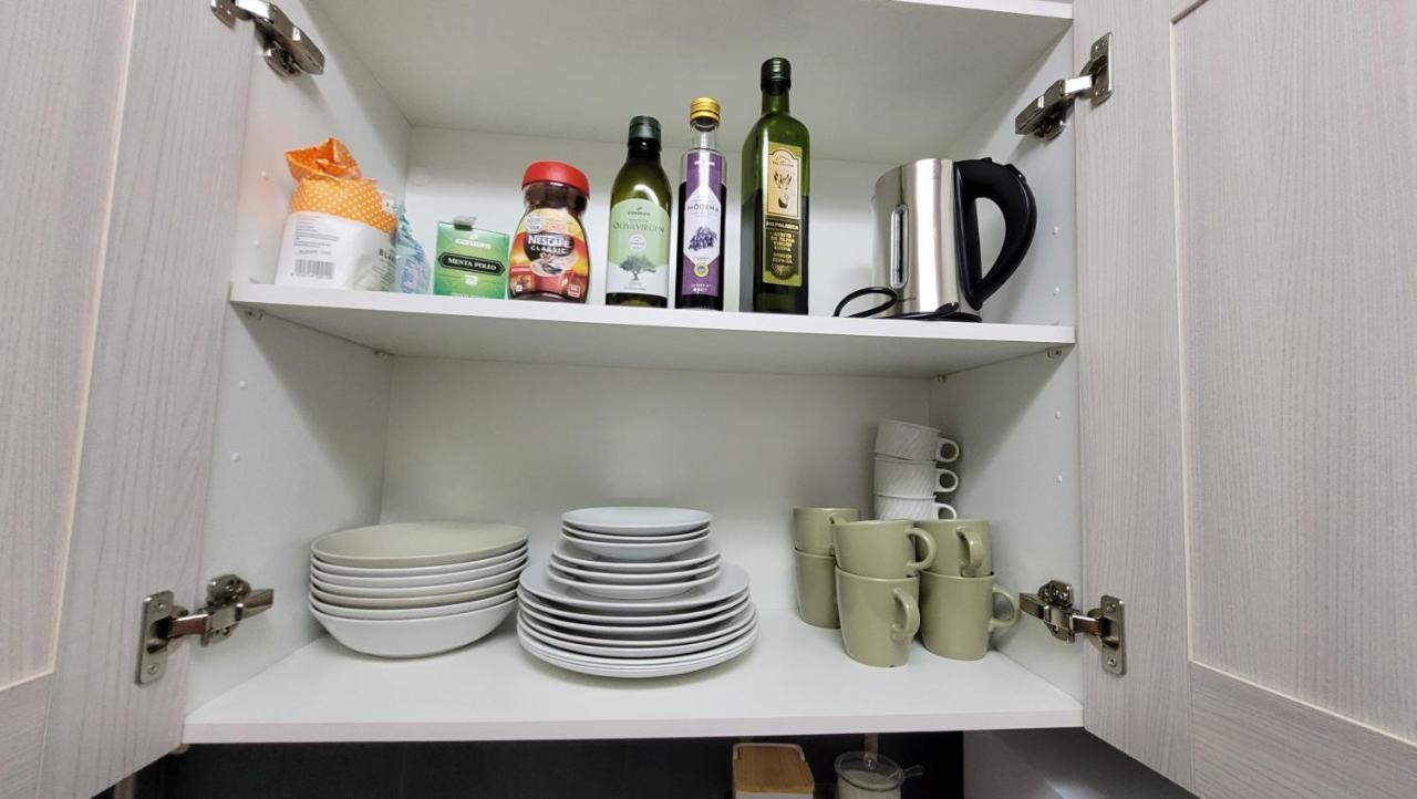 Apartaments B O D Collblanc L'Hospitalet de Llobregat Bagian luar foto