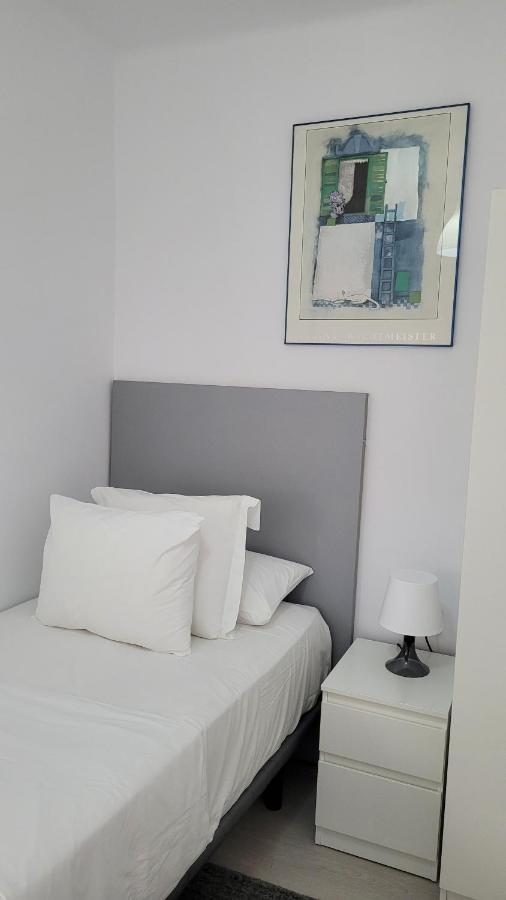 Apartaments B O D Collblanc L'Hospitalet de Llobregat Bagian luar foto