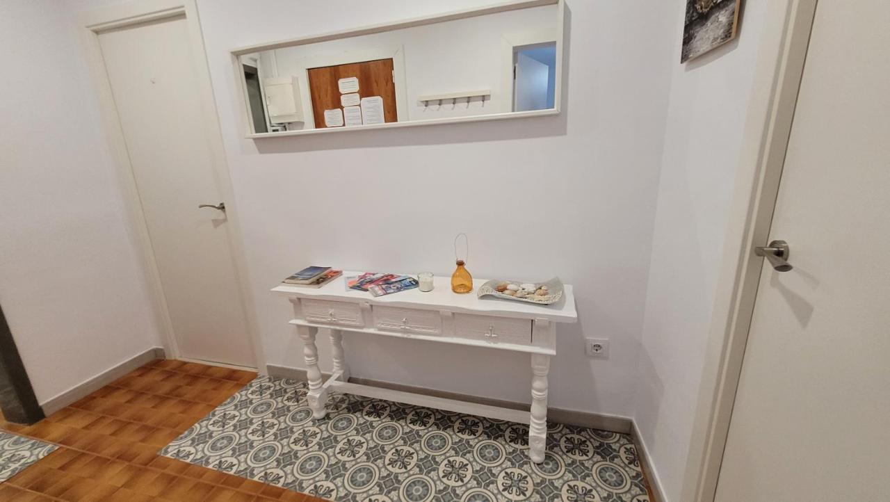 Apartaments B O D Collblanc L'Hospitalet de Llobregat Bagian luar foto
