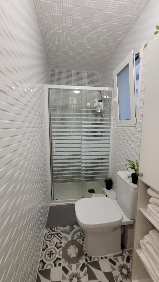 Apartaments B O D Collblanc L'Hospitalet de Llobregat Bagian luar foto