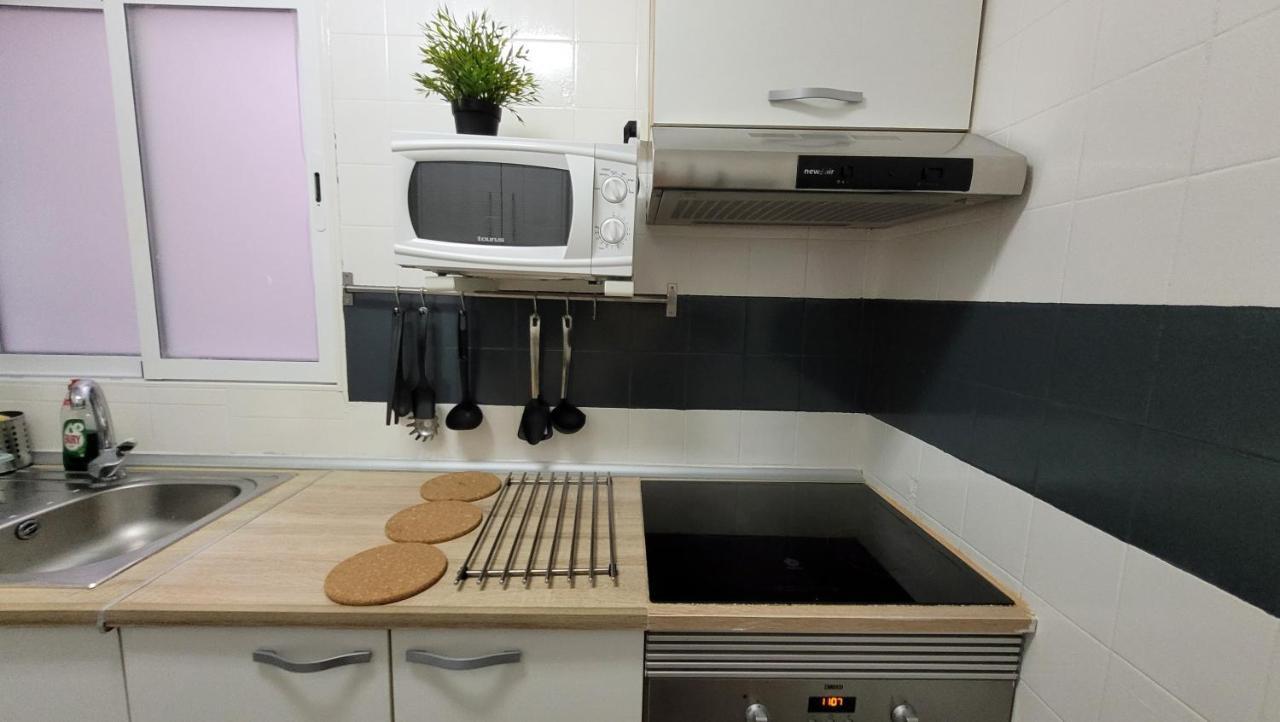 Apartaments B O D Collblanc L'Hospitalet de Llobregat Bagian luar foto