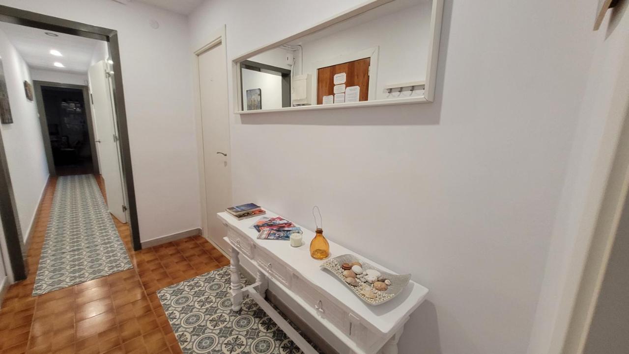 Apartaments B O D Collblanc L'Hospitalet de Llobregat Bagian luar foto