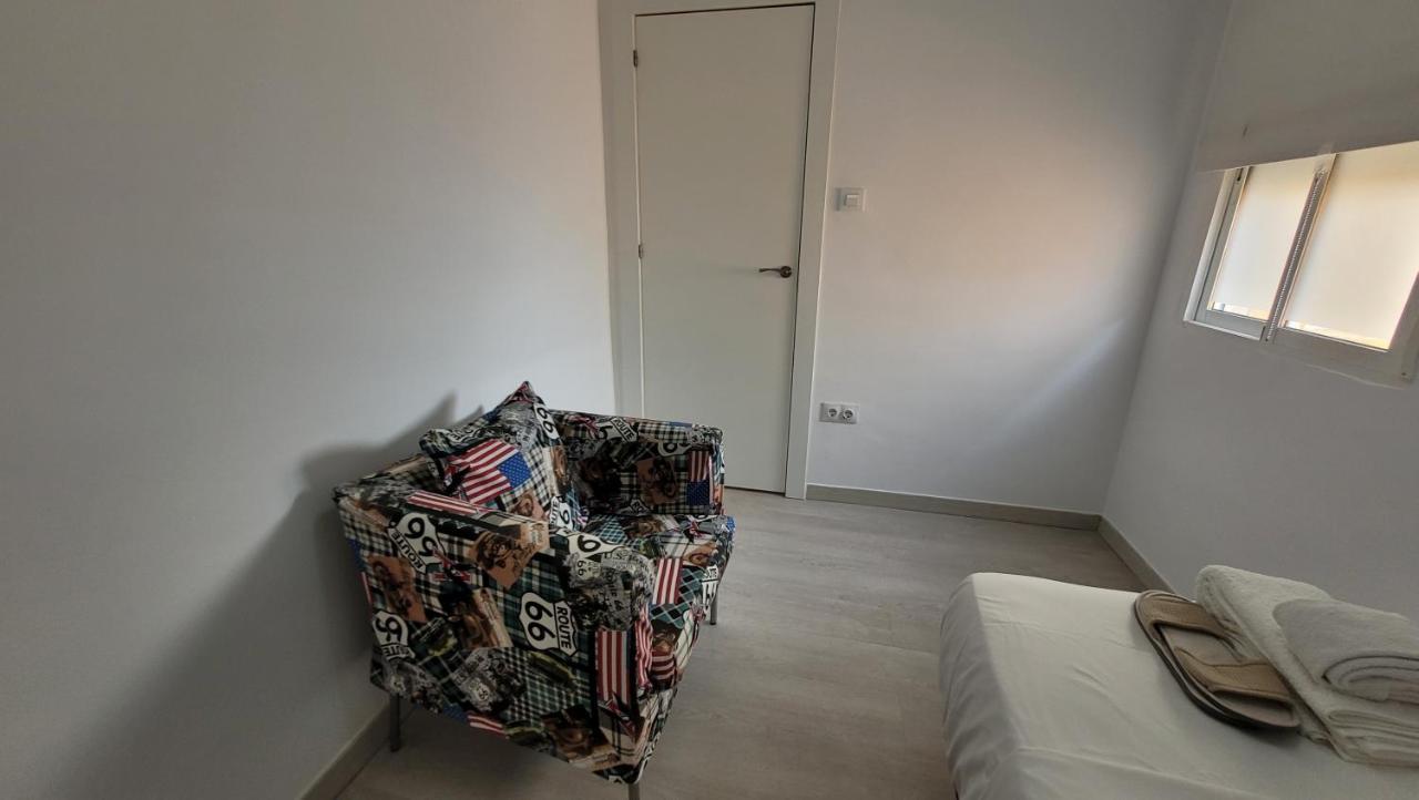 Apartaments B O D Collblanc L'Hospitalet de Llobregat Bagian luar foto