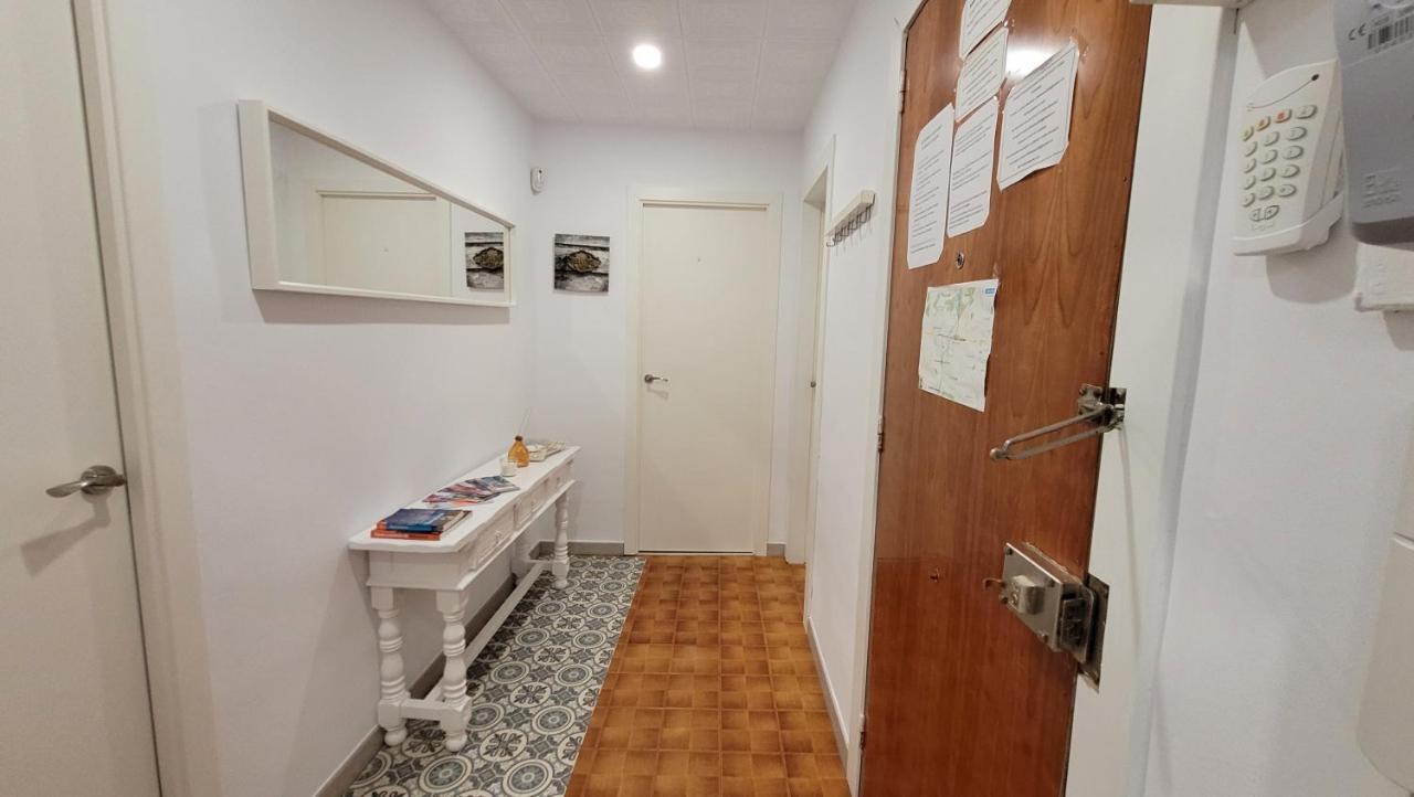 Apartaments B O D Collblanc L'Hospitalet de Llobregat Bagian luar foto