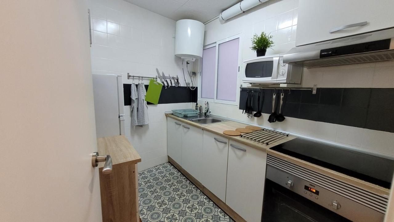 Apartaments B O D Collblanc L'Hospitalet de Llobregat Bagian luar foto