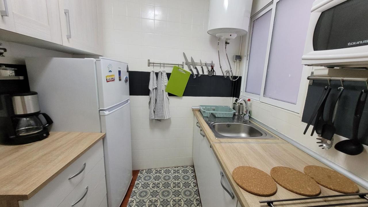 Apartaments B O D Collblanc L'Hospitalet de Llobregat Bagian luar foto