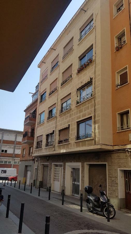 Apartaments B O D Collblanc L'Hospitalet de Llobregat Bagian luar foto